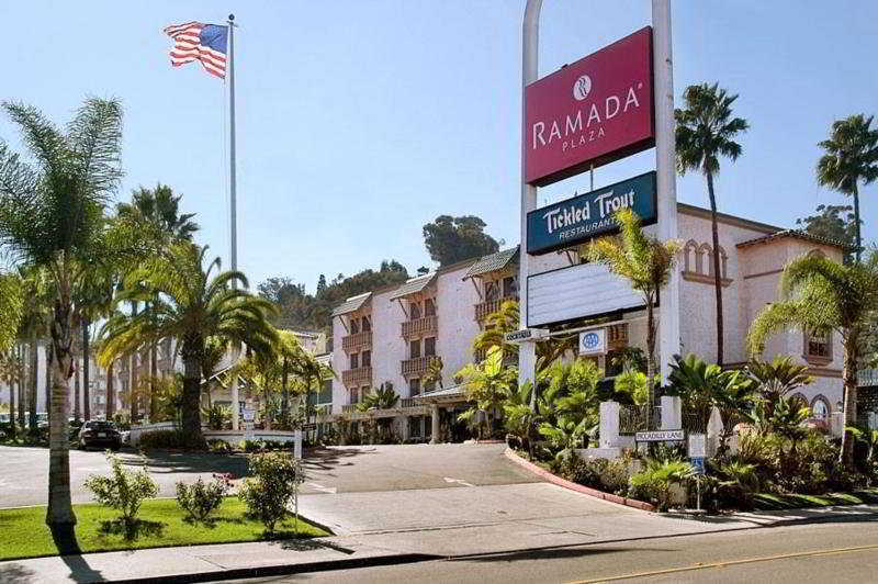 Hampton Inn San Diego Mission Valley Exterior photo